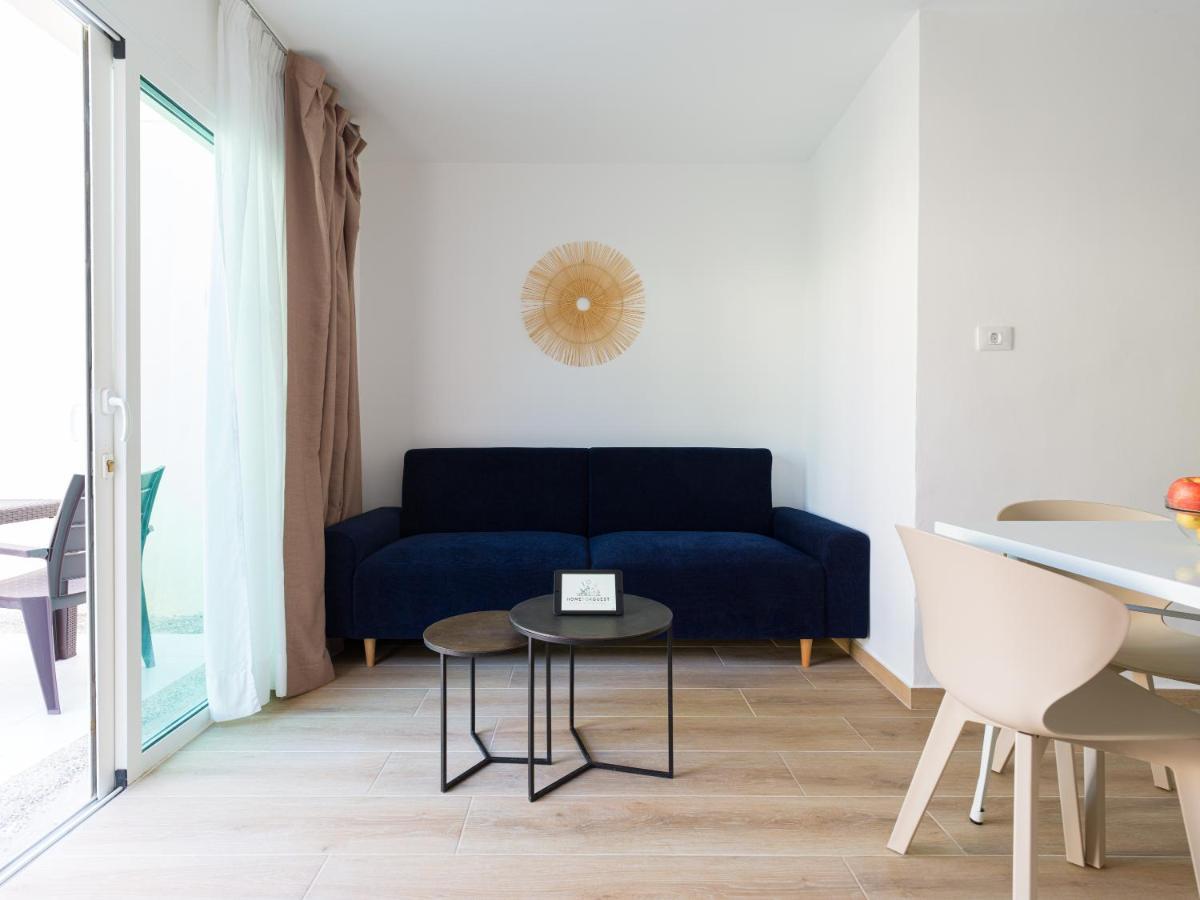 Homeforguest Moderno Apartamento Con Piscina En קורלחו מראה חיצוני תמונה