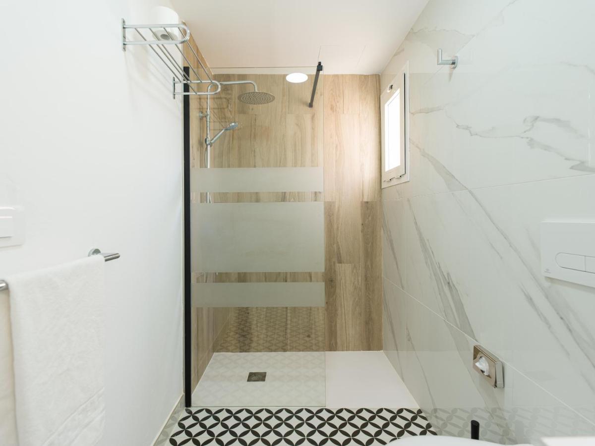 Homeforguest Moderno Apartamento Con Piscina En קורלחו מראה חיצוני תמונה