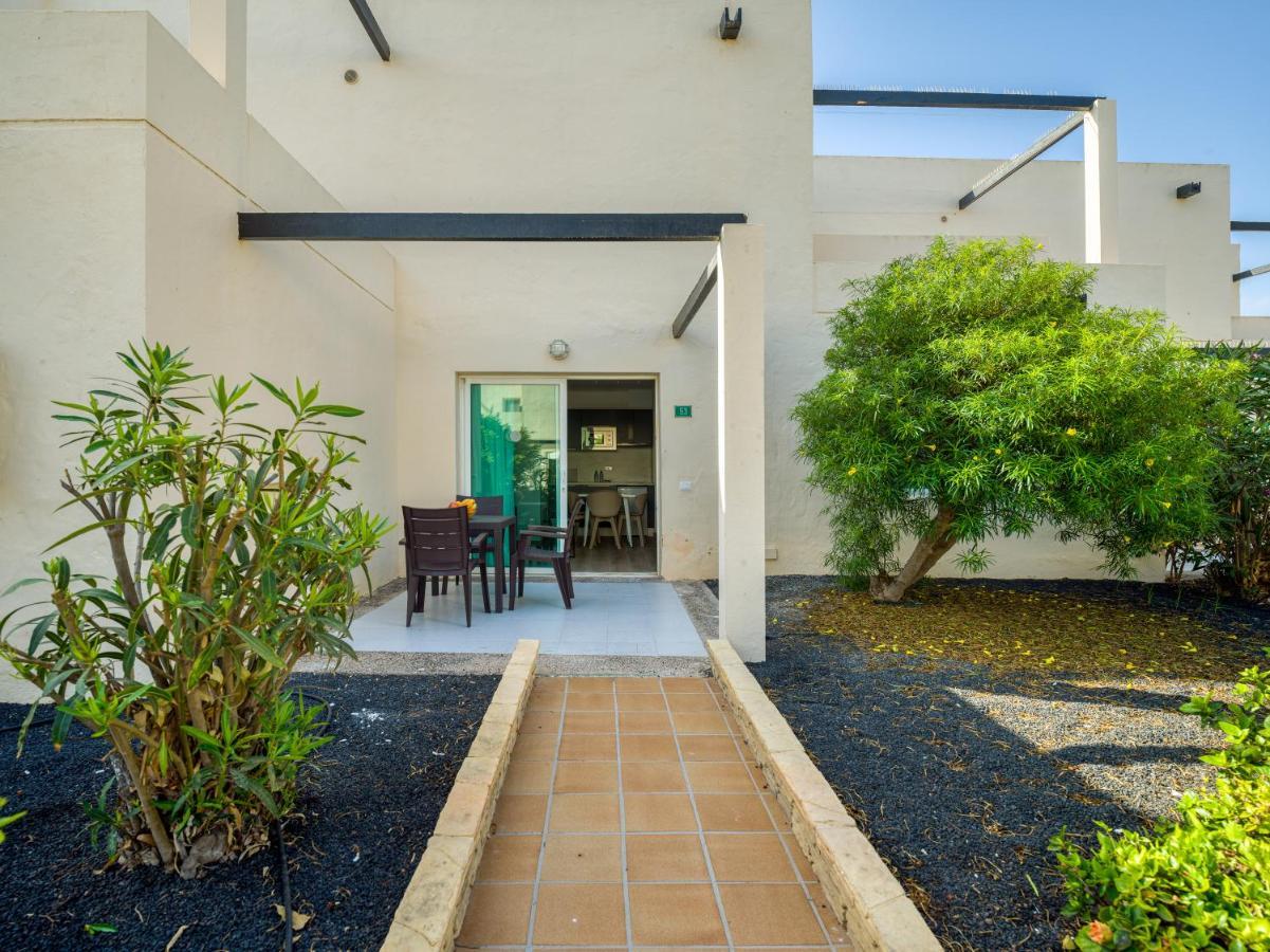 Homeforguest Moderno Apartamento Con Piscina En קורלחו מראה חיצוני תמונה